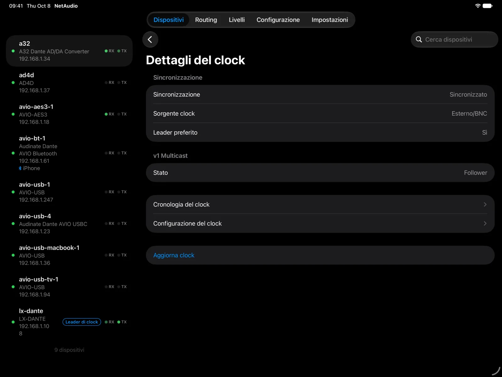 I dettagli del clock dell’A32 su iPad: sincronizzato, sorgente di clock BNC esterna, leader preferito e stato di follower.