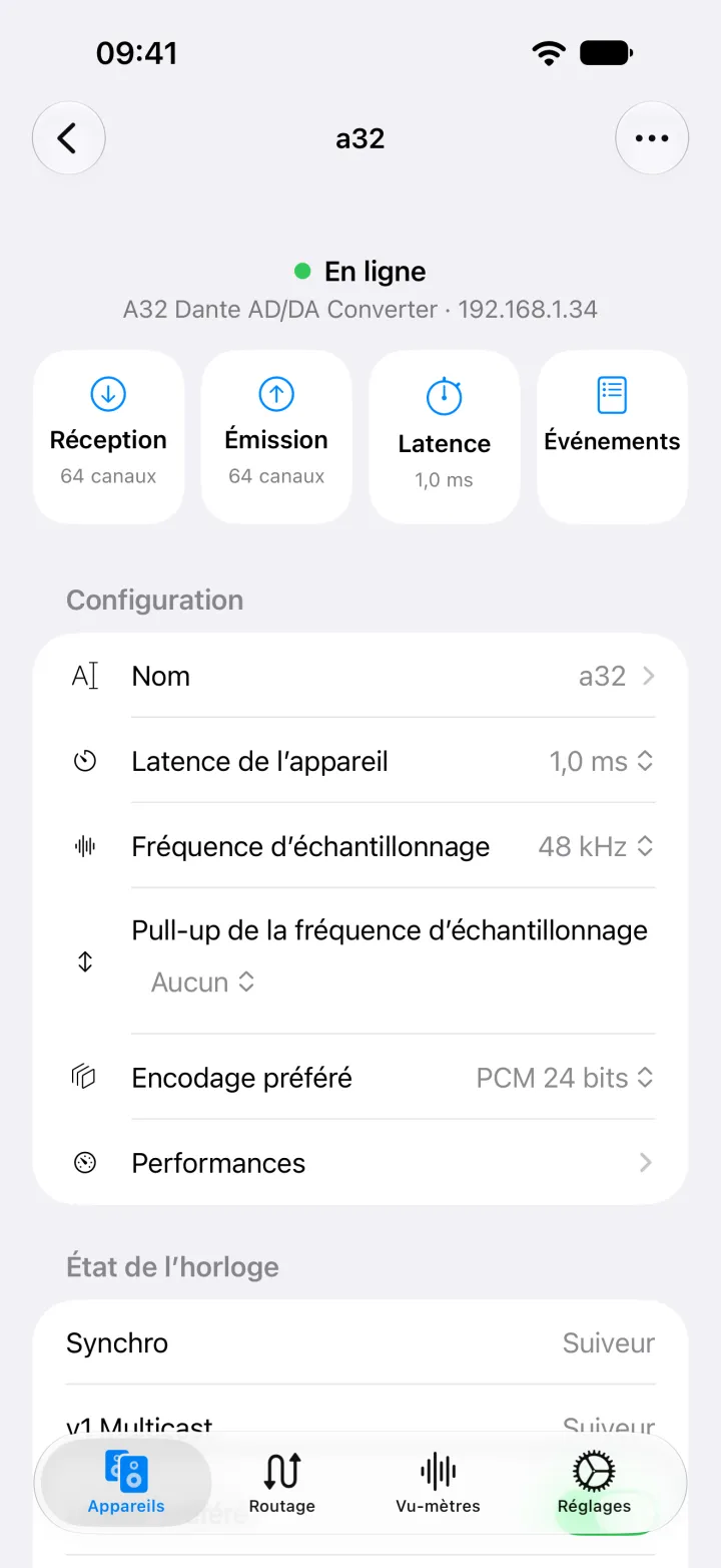 La page de l’appareil A32 sur iPhone, avec des raccourcis vers la réception, l’émission, la latence et les événements, ainsi que son nom, sa latence, sa fréquence d’échantillonnage, son encodage et l’état de son horloge.
