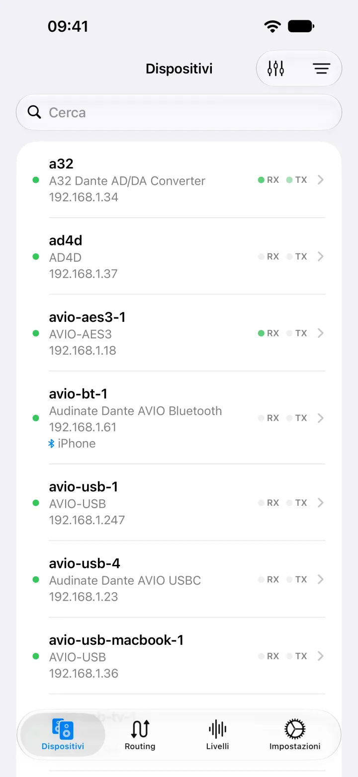 NetAudio su iPhone con l’elenco dei dispositivi Dante, tra cui un Ferrofish A32 e uno Shure AD4D, con il modello e l’indirizzo di ciascuno.